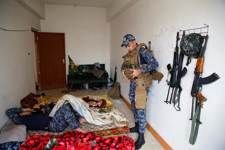 تصاویر | نبرد نیروهای عراقی‌ برای بیرون کردن داعشی‌ها از موصل